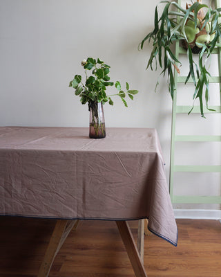 Ana Topo Tablecloth